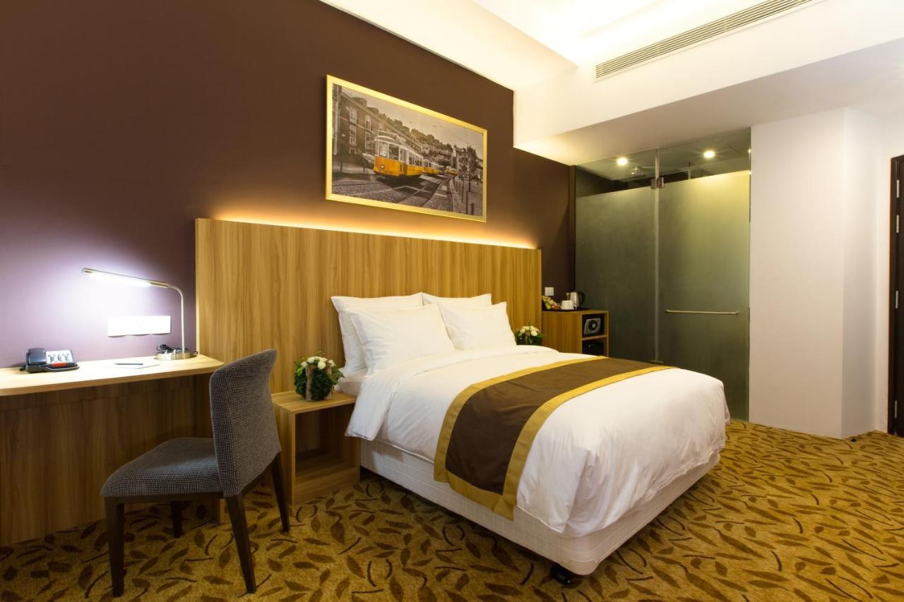 Bay Hotel Ho Chi Minh Exterior foto