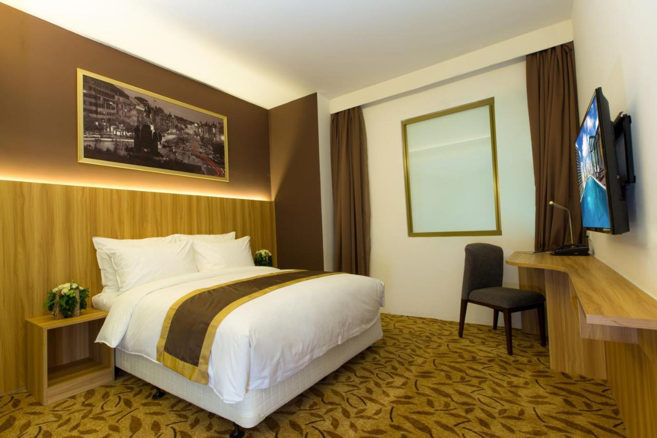 Bay Hotel Ho Chi Minh Exterior foto